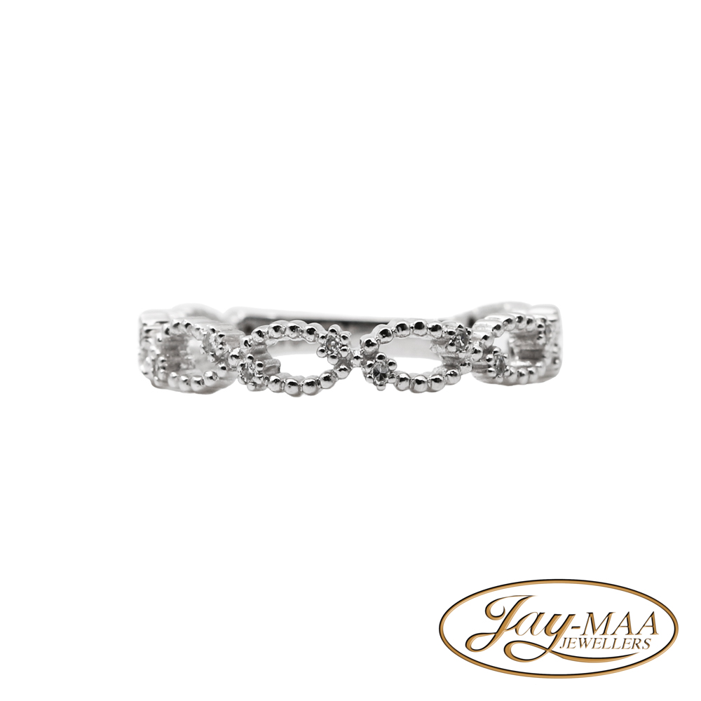 Jewellery-Ad-Social-Media-Jay-Maa-Jewellers-White-Gold-Diamond-Rings-Eternity-Artistic Jewellery-Ad-Social-Media-Jay-Maa-Jewellers-White-Gold-Diamond-Rings-Eternity-Artistic